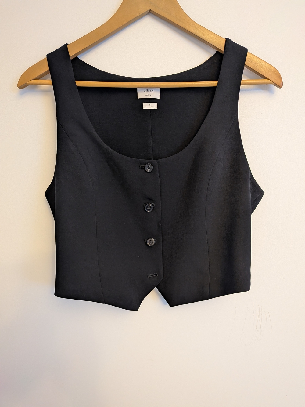Wilfred Black Button-Front Cropped Vest